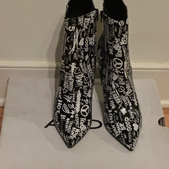 Aldo Booties - Picture 3 of 5